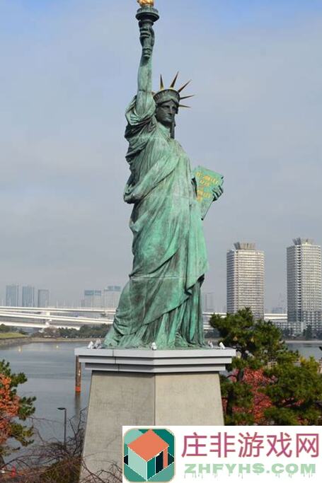 女神异闻录：夜幕魅影P5X抽卡攻略大揭秘：坂井绫香电音旋律中的全能辅助之星！你有哪些小技巧尖叫分享一下？